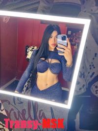   Lili XXL   